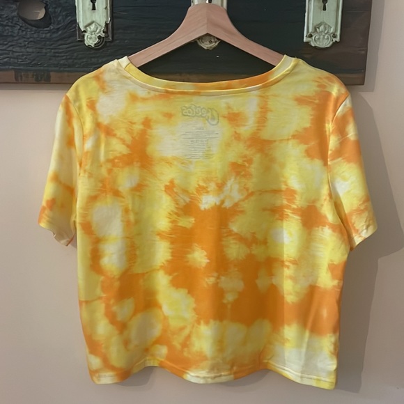 2/$30 Mad Engine Cheetos Flamin Hot T-Shirt Size Large - Picture 9 of 12